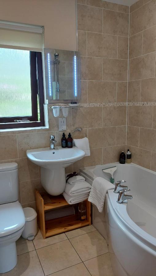 Roe Deer Cottage Near Glencoe Fort William Bilik gambar